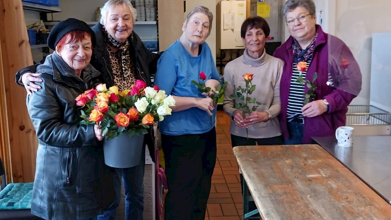 v.l. Renate Bollmann, Erika Barra, Silvia Schütte, Doris Melius, Elga Heinemann  8. März 2024